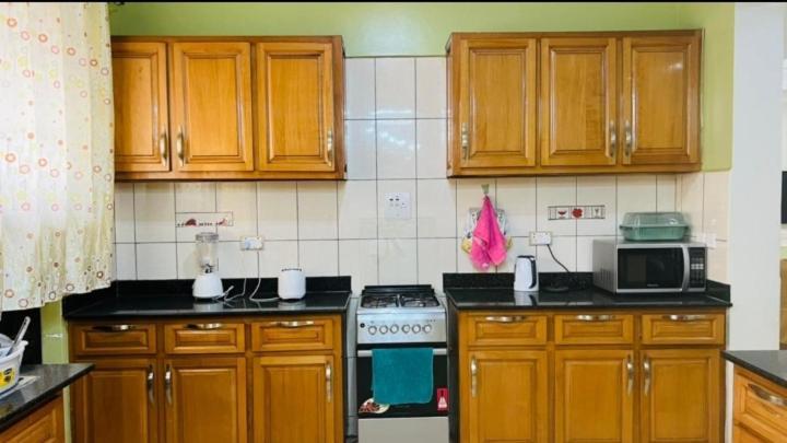 Palatine Apartments Makindye Kizungu, Kampala Luaran gambar